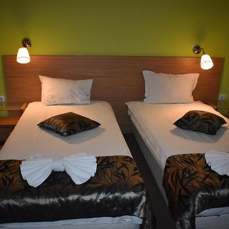 Green Hisar Hotel Family Хисаря Екстер'єр фото