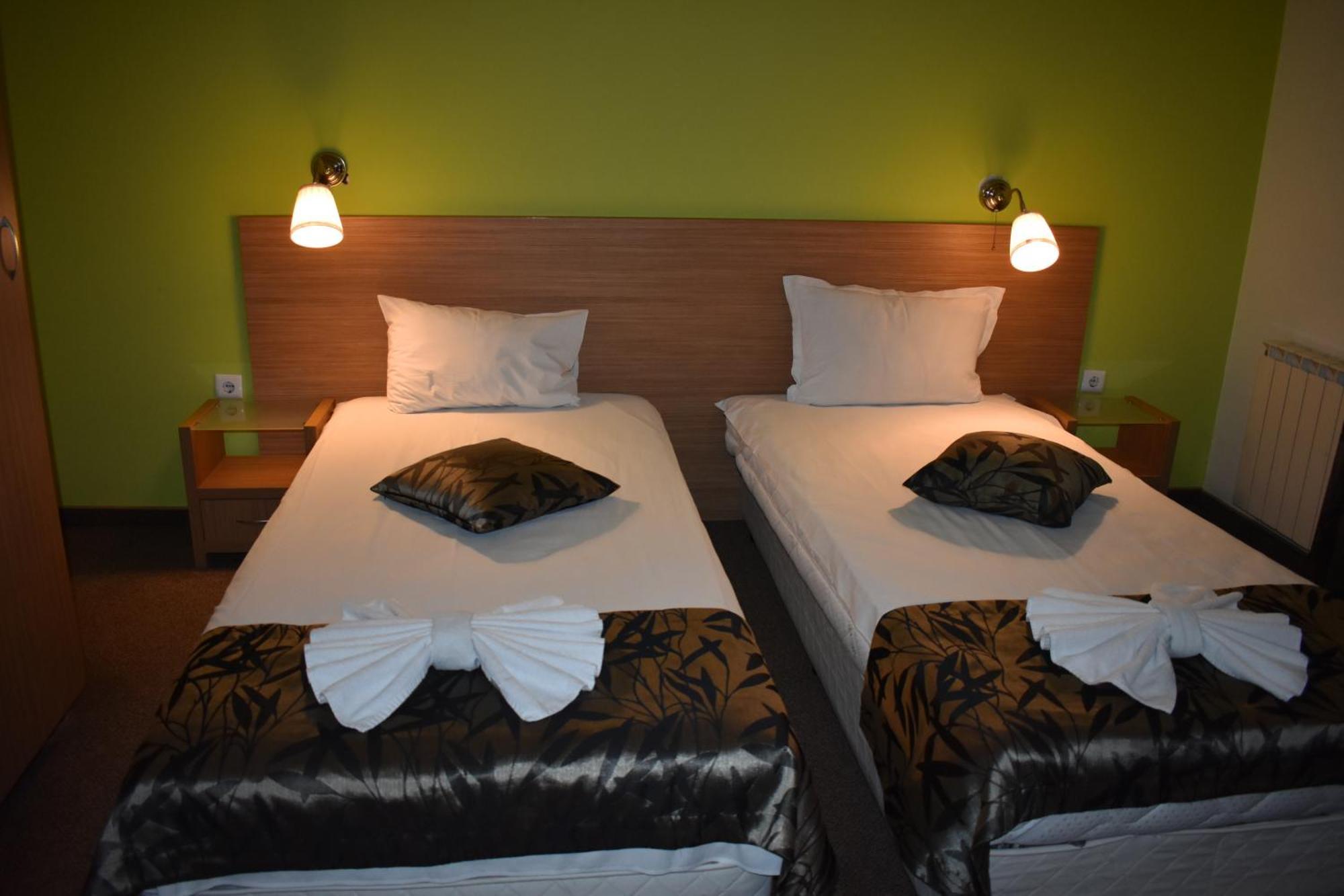 Green Hisar Hotel Family Хисаря Екстер'єр фото